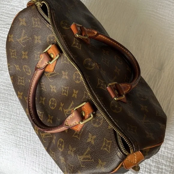 Louis Vuitton 100% Authentic LV Monogram Speedy 30 - Picture 2 of 11